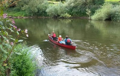 31-Canoe-the-Wye-Family-half-day-small-web