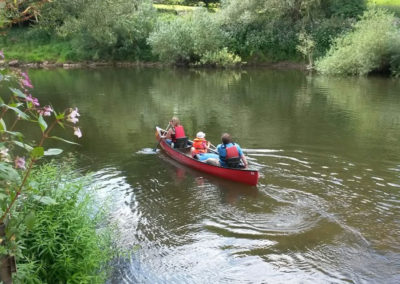 Canoe hire river Wye